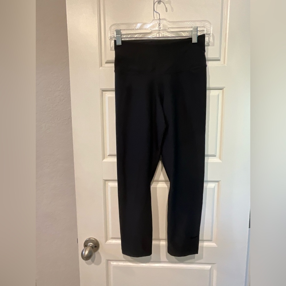 NIKE  Black Active Leggings - DRI-FIT